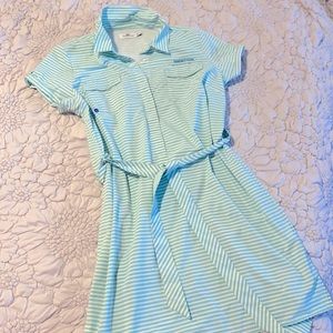 Vineyard Vines nylon shirt dress